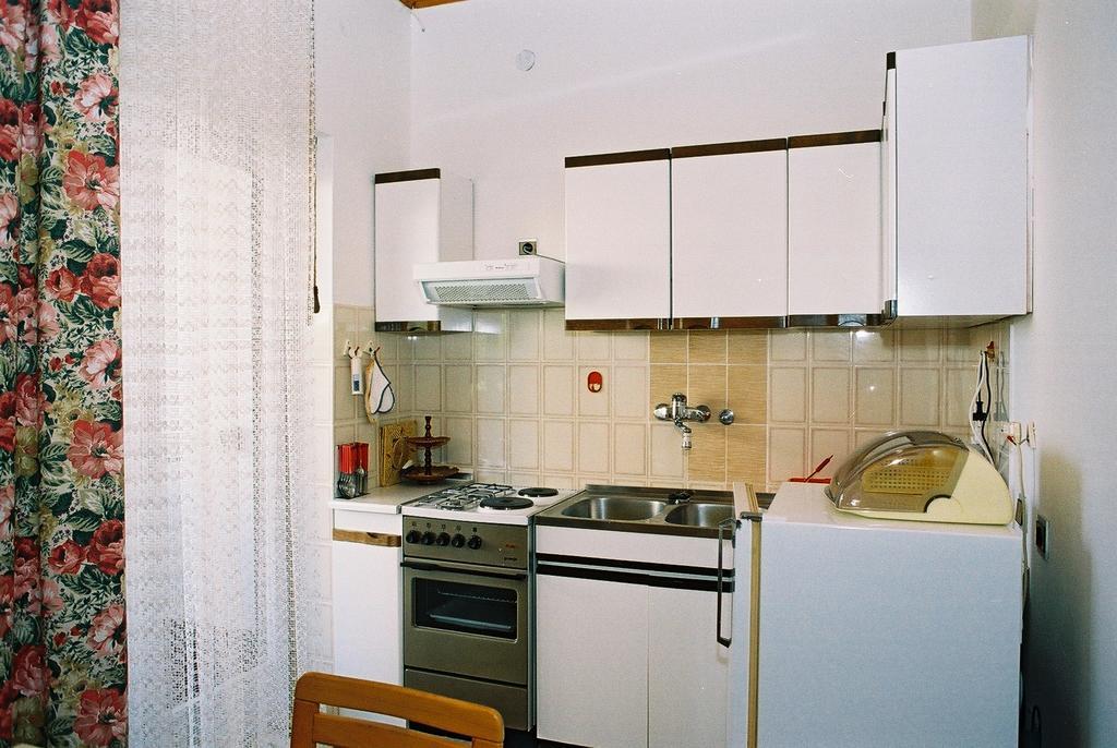 House Monika Apartment โปเรช ภายนอก รูปภาพ